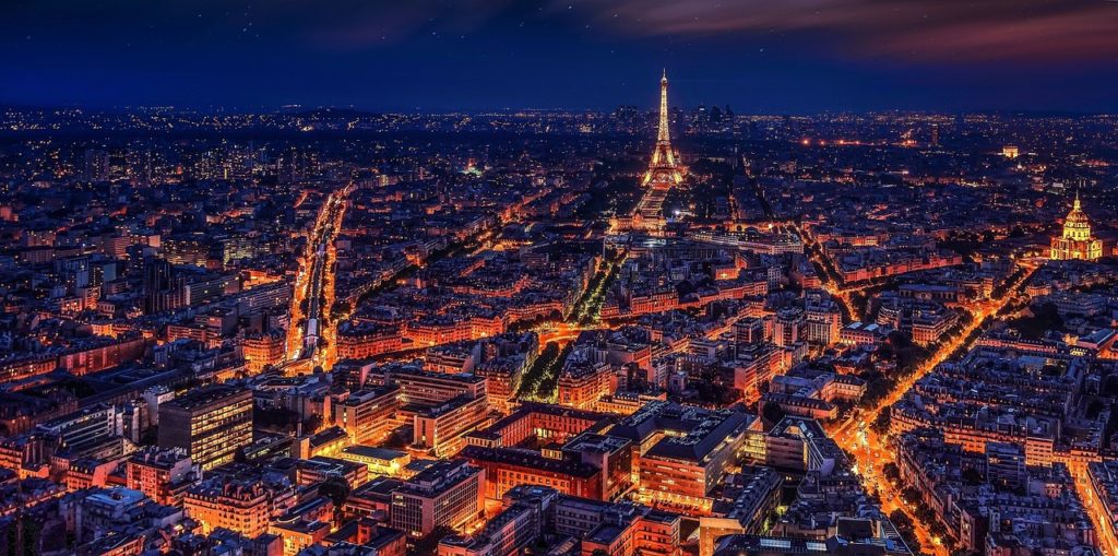 Paris und der Eiffelturm sind immer eine Reise wert